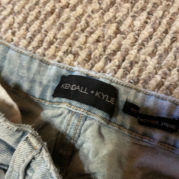High rise straight light blue jeans front Kendall and Kylie - Picture 4 of 6